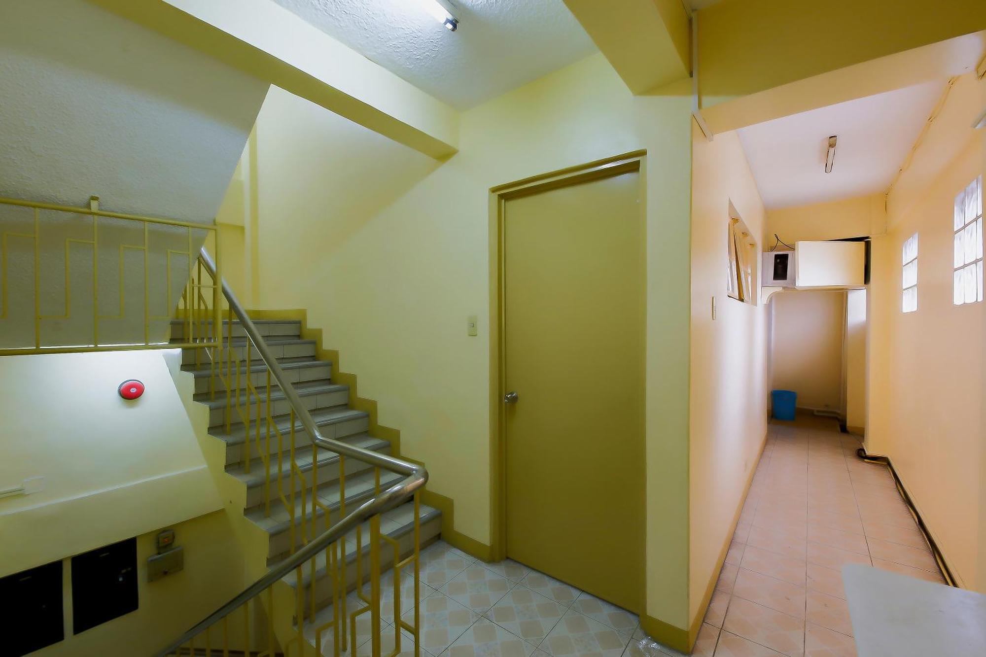 Oyo 840 Orangenest Apartelle Manila Zewnętrze zdjęcie