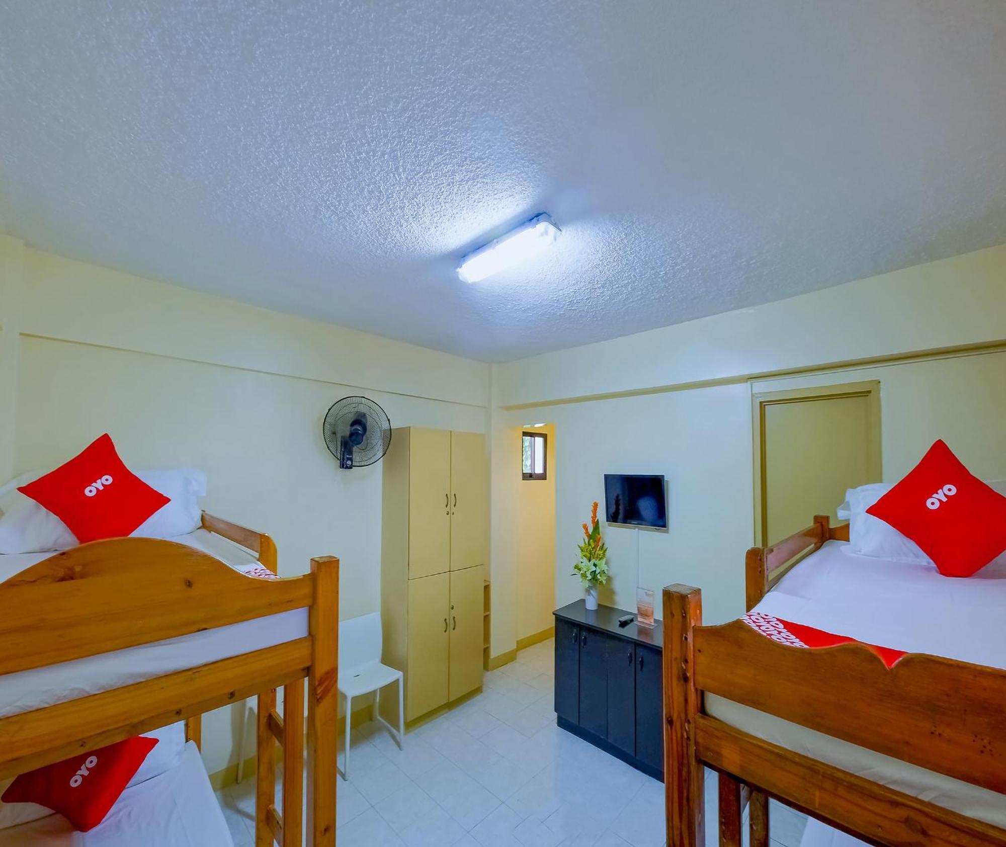 Oyo 840 Orangenest Apartelle Manila Zewnętrze zdjęcie