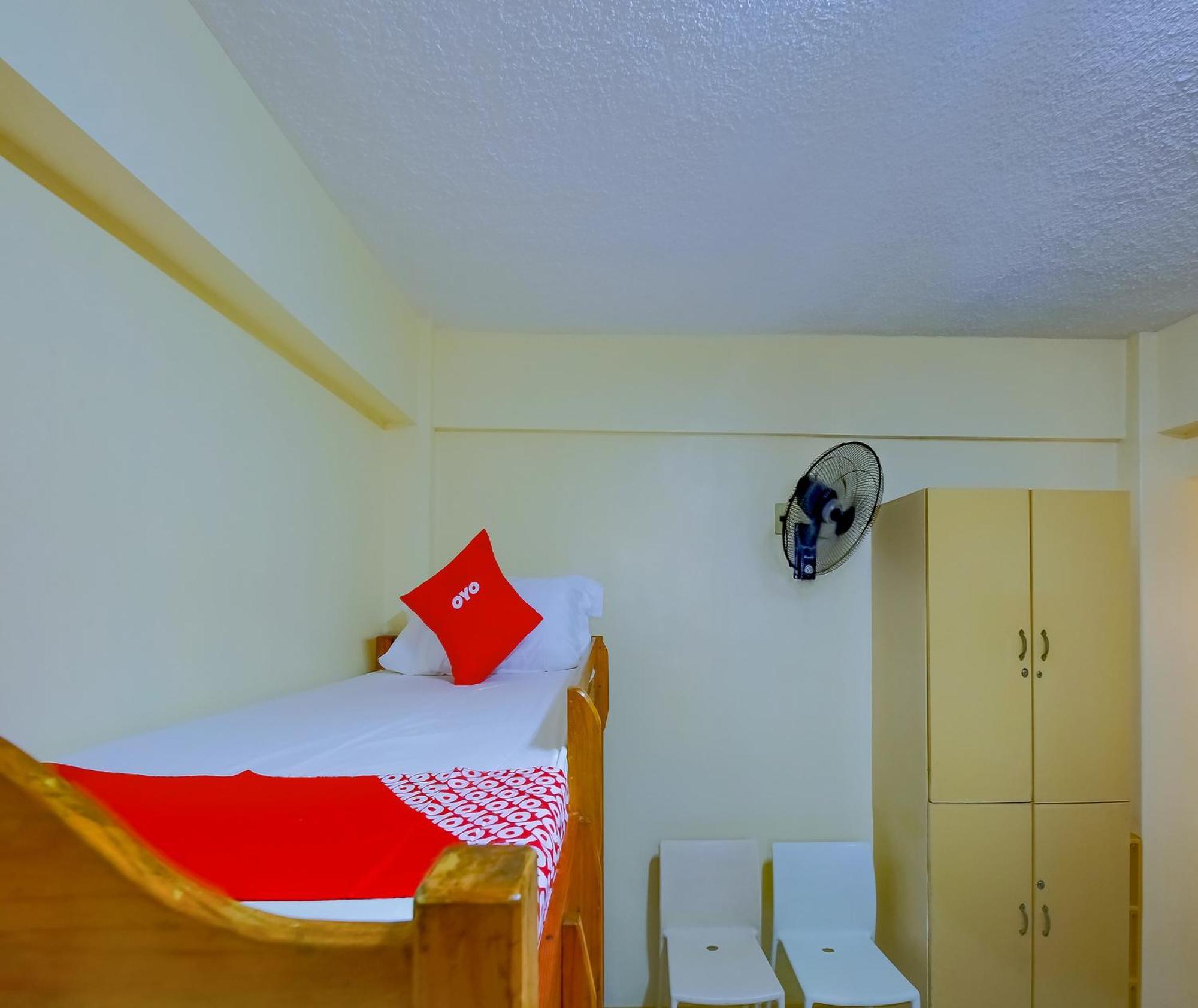 Oyo 840 Orangenest Apartelle Manila Zewnętrze zdjęcie